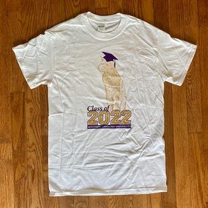 NWOT WCU Class of 2022 T-shirt -S/M